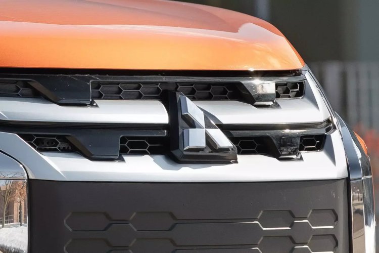 Mitsubishi официально зарегистрировал кроссовер Xpander в России