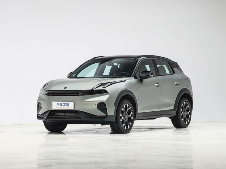 Российские продавцы начали ввоз кроссоверов Lynk & Co 06