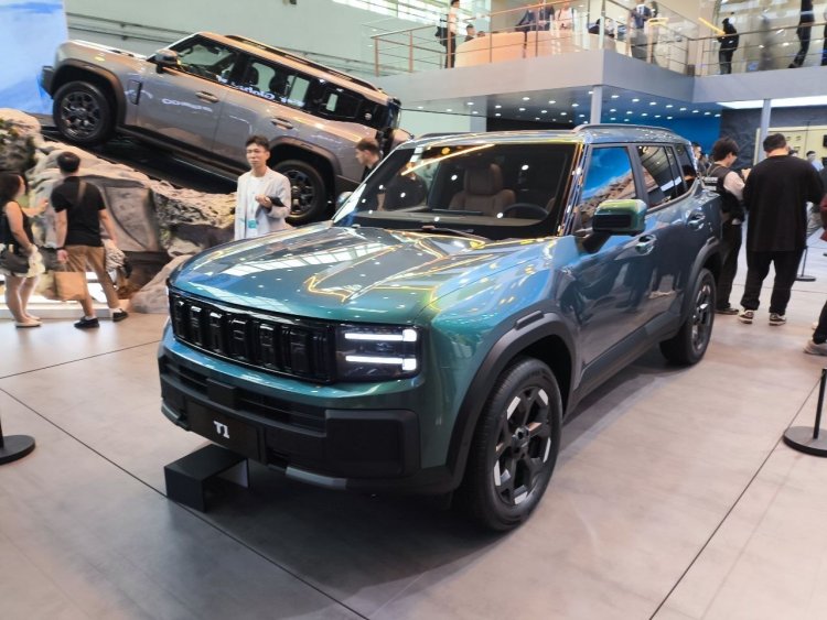 Jetour T1 i‑DM дебютировал в Пекине с новым дизайном и гибридной установкой