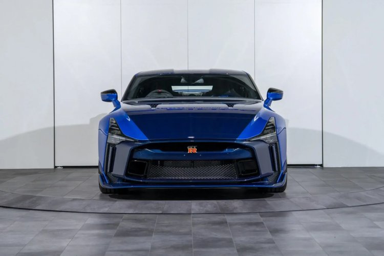В Японии выставили на аукцион редчайший Nissan GT-R за 65 млн рублей