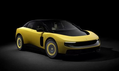 Китайцы раскупили весь тираж нового Ferrari, который европейцы назвали ужасным