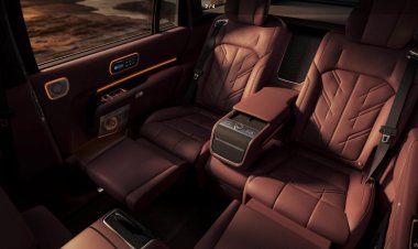 Пятиместный Zeekr 9X оказался просторнее, чем Range Rover