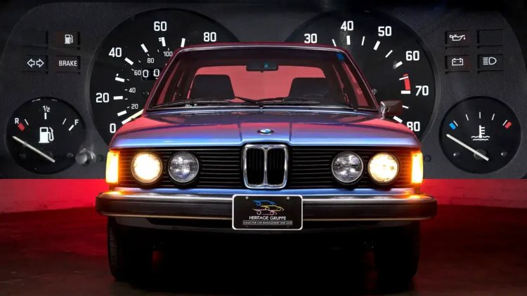 Раритетный BMW 3-Series с пробегом 14 тысяч километров и креслами Recaro выставили на аукцион в США