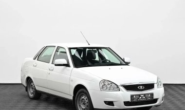 Lada Priora без пробега оценили в 3,5 млн рублей